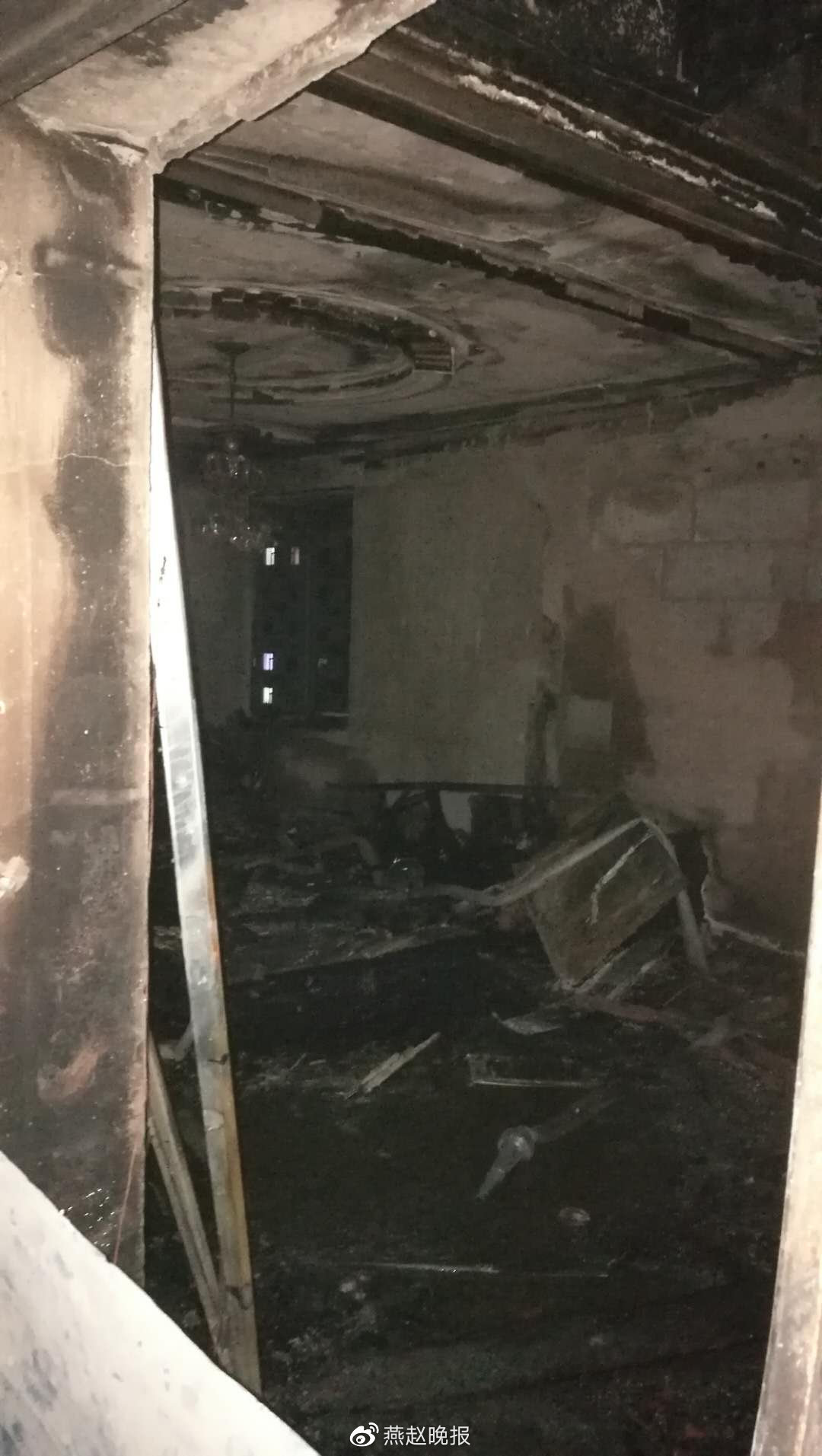 情況通報(bào)！邯鄲市一小區(qū)疑似天然氣燃爆，造成2人受傷