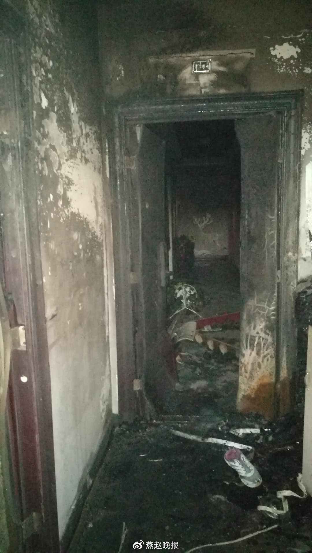 情況通報(bào)！邯鄲市一小區(qū)疑似天然氣燃爆，造成2人受傷